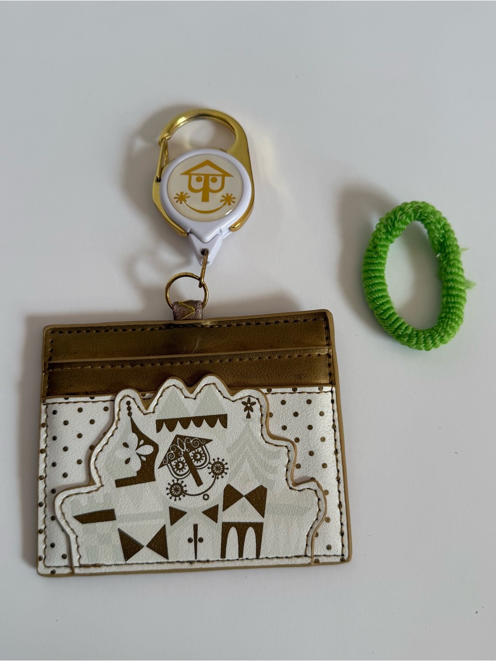 Loungefly (Disney) Gold Metallic Cardholder White Polka Dot Interior with strap - Picture 8 of 9